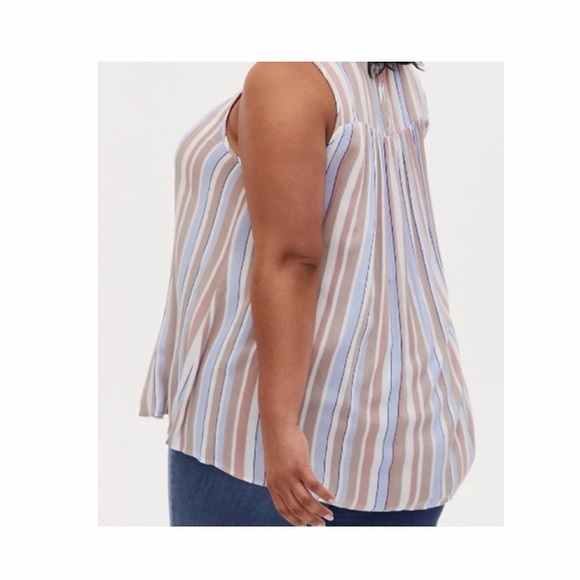 Torrid Crinkle Gauze Striped Tank - Picture 7 of 8